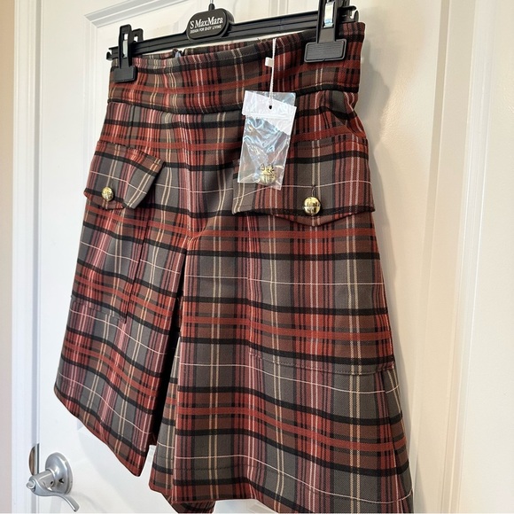 Intrend by Max Mara High-waisted Yarn Wool Shorts Size: MediumUS4/6 Fall/Winter - Picture 8 of 12